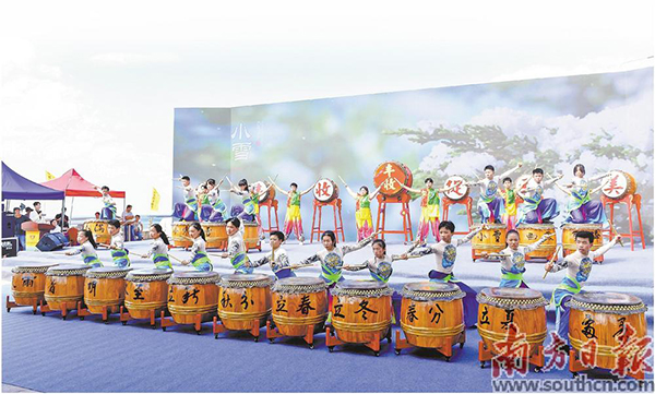 表演.jpg